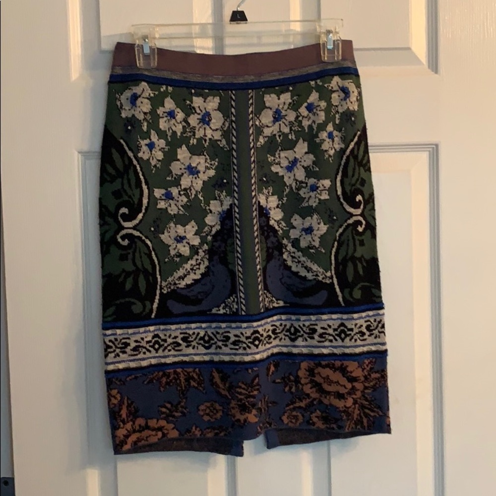 Tapestry Style Printed Knit Skirt